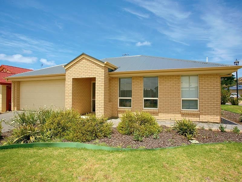 8 Sweetman Avenue, Encounter Bay SA 5211