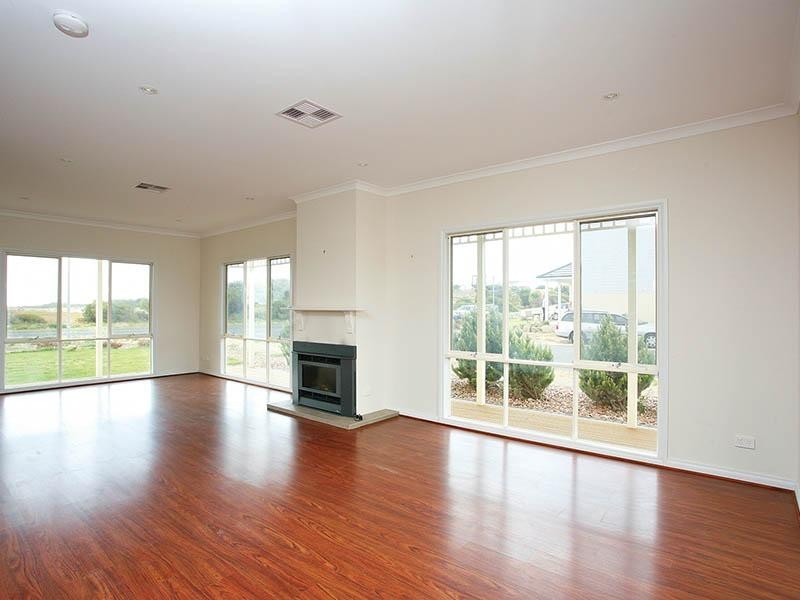 17 Boettcher Road, Middleton SA 5213