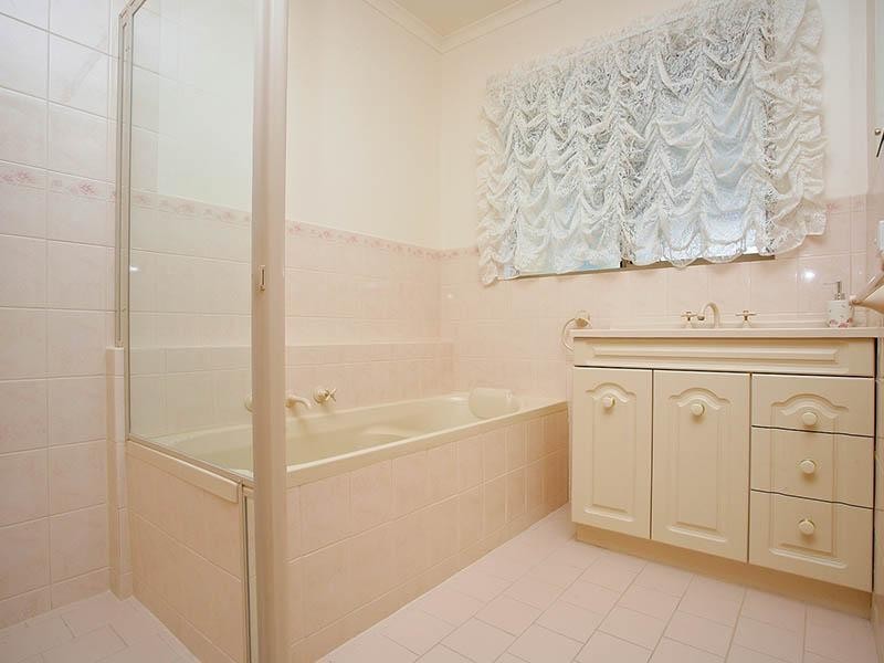 42 Newell Avenue, Middleton SA 5213