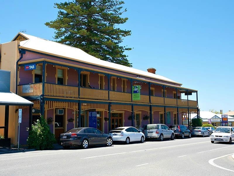 22 North Terrace, Port Elliot SA 5212