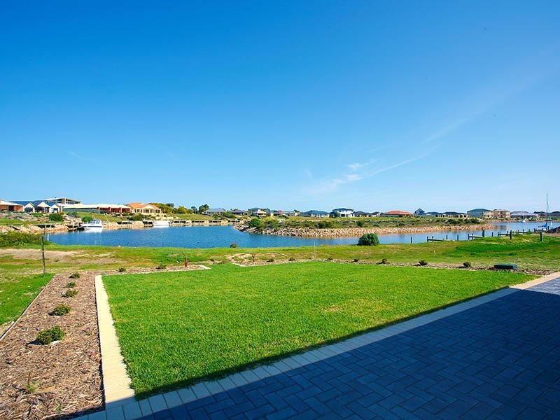 29 Wentworth Parade, Hindmarsh Island SA 5214