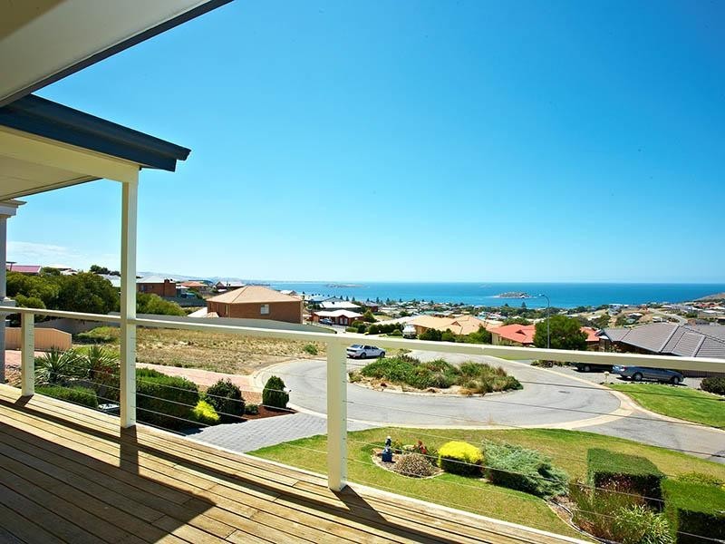 15 Orca Place, Encounter Bay SA 5211