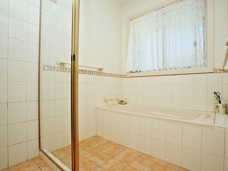 15 Orca Place, Encounter Bay SA 5211