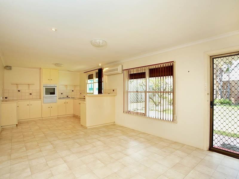 12 Loveday Street, Goolwa SA 5214