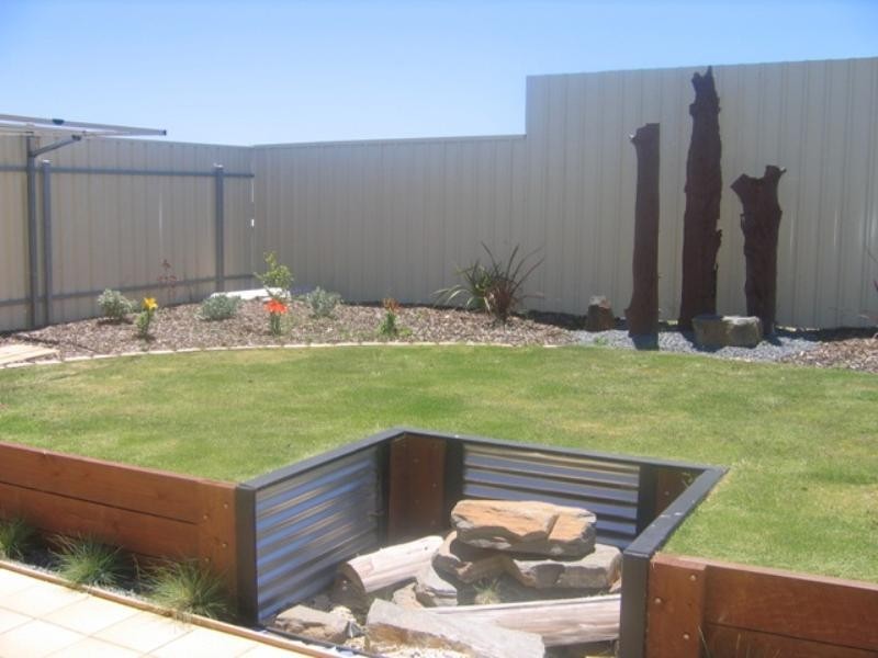 104 Wentworth Parade, Hindmarsh Island SA 5214