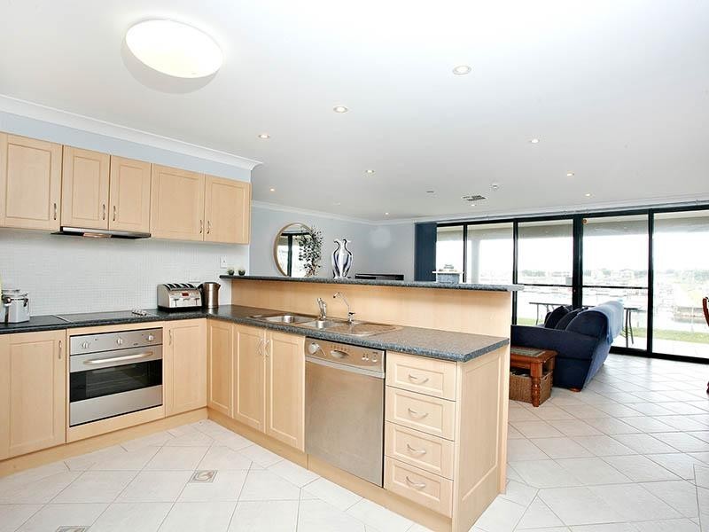 10 Tolarno Drive, Hindmarsh Island SA 5214