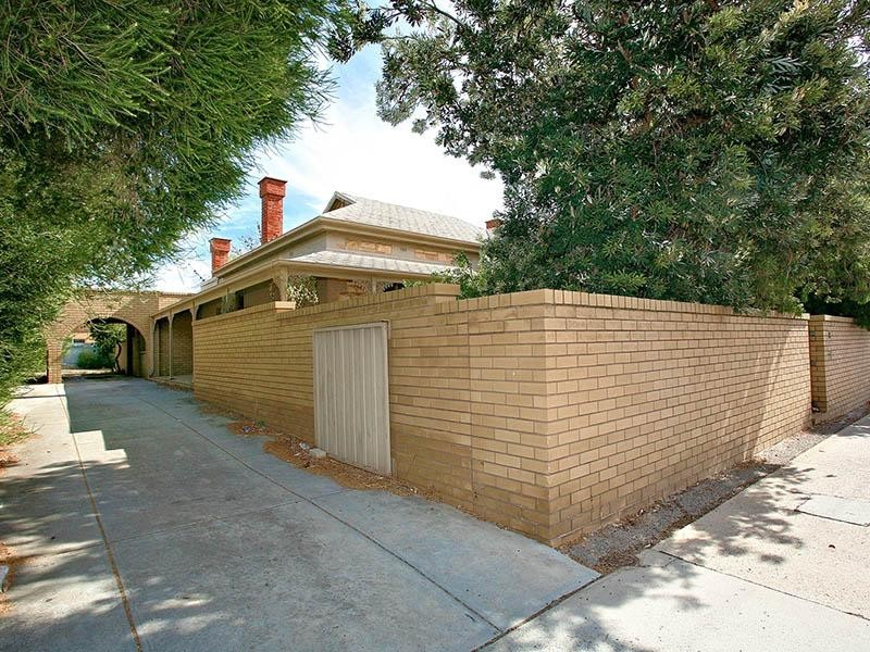 12 Jetty Road, Largs Bay SA 5016