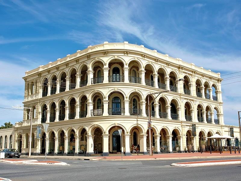 12 Jetty Road, Largs Bay SA 5016