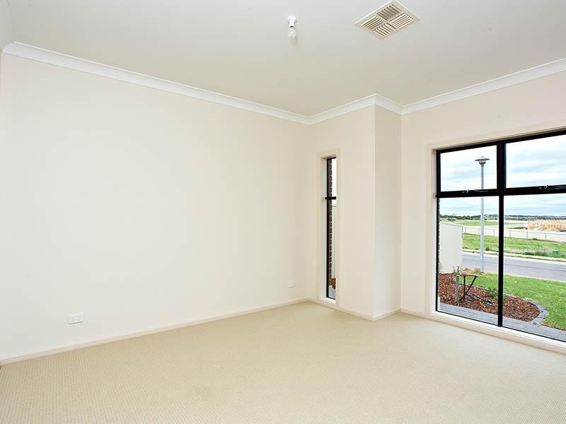 5 Cormorant Court, Middleton SA 5213