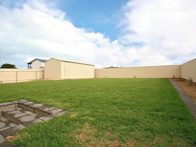 5 Cormorant Court, Middleton SA 5213