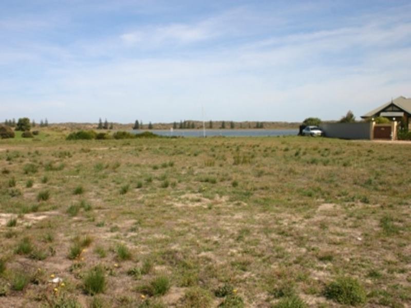 21 Arcadia Avenue, Hindmarsh Island SA 5214