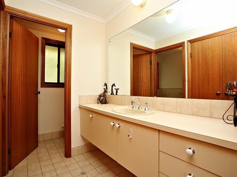 18 Bayview Road, Port Elliot SA 5212