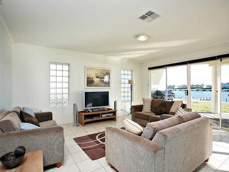 71 Ventura Place, Hindmarsh Island SA 5214
