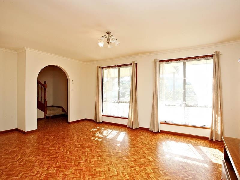 9 Hazel Street, Goolwa Beach SA 5214