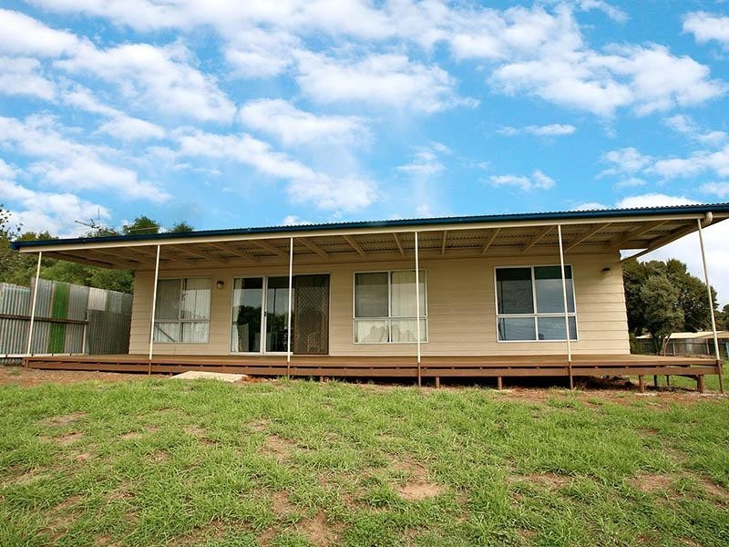 36 Sidney Parade, Hindmarsh Island SA 5214