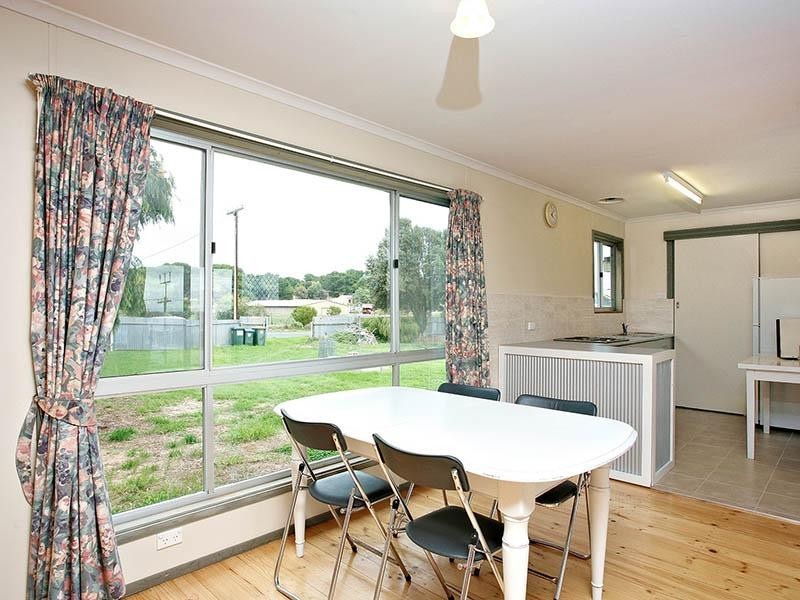 36 Sidney Parade, Hindmarsh Island SA 5214