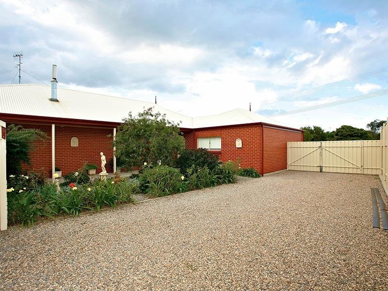 5 Burt Avenue, Goolwa North SA 5214