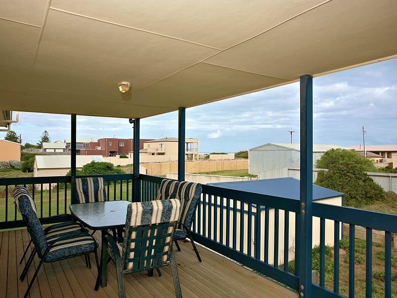 143 Newell Avenue, Middleton SA 5213