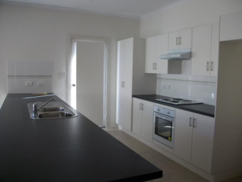 1/13 Chrystal Street, Goolwa SA 5214