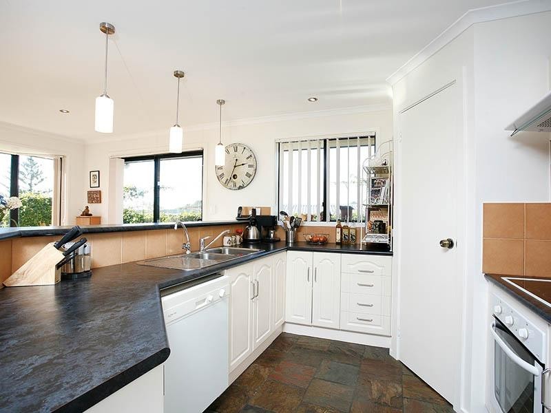 1 Holme Close, Goolwa Beach SA 5214