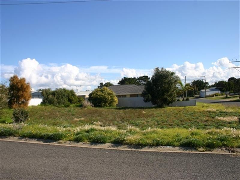 19 Cave Street, Goolwa Beach SA 5214