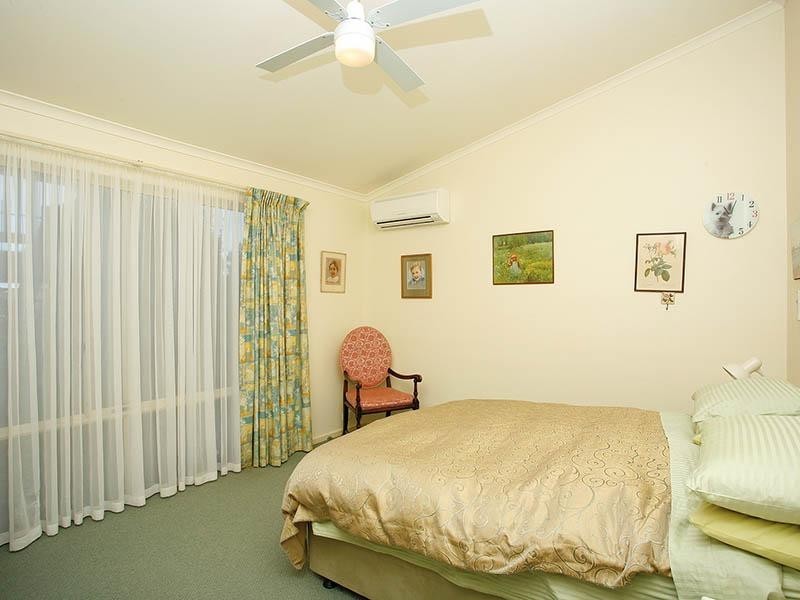 18 Elizabeth Crescent, Middleton SA 5213