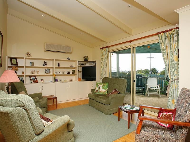 18 Elizabeth Crescent, Middleton SA 5213