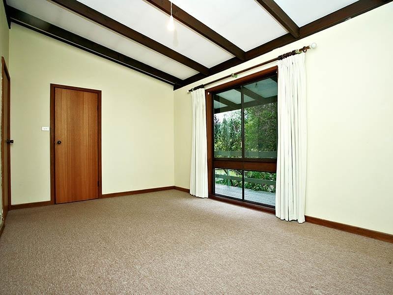 9 Elizabeth Crescent, Middleton SA 5213