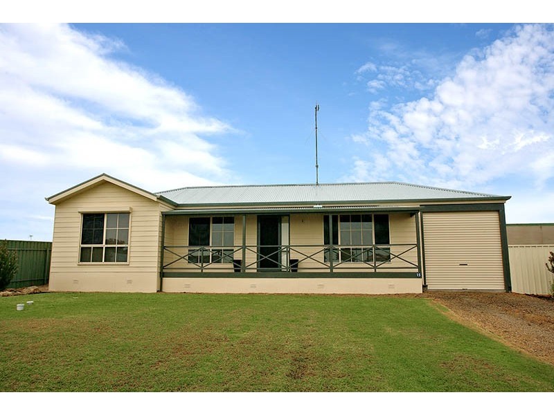 15 Rosemary Street, Goolwa Beach SA 5214