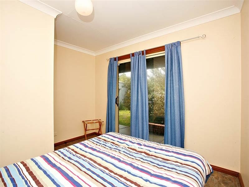 17 Hero Avenue, Middleton SA 5213