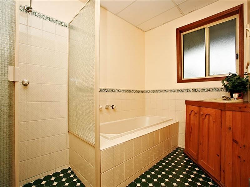 17 Hero Avenue, Middleton SA 5213