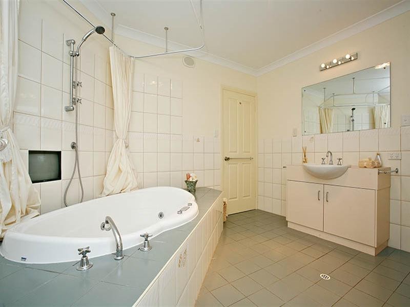 28 Seagull Avenue, Hayborough SA 5211