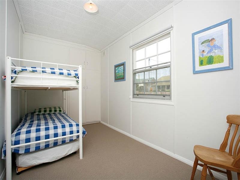 2 Barbara Street, Port Elliot SA 5212