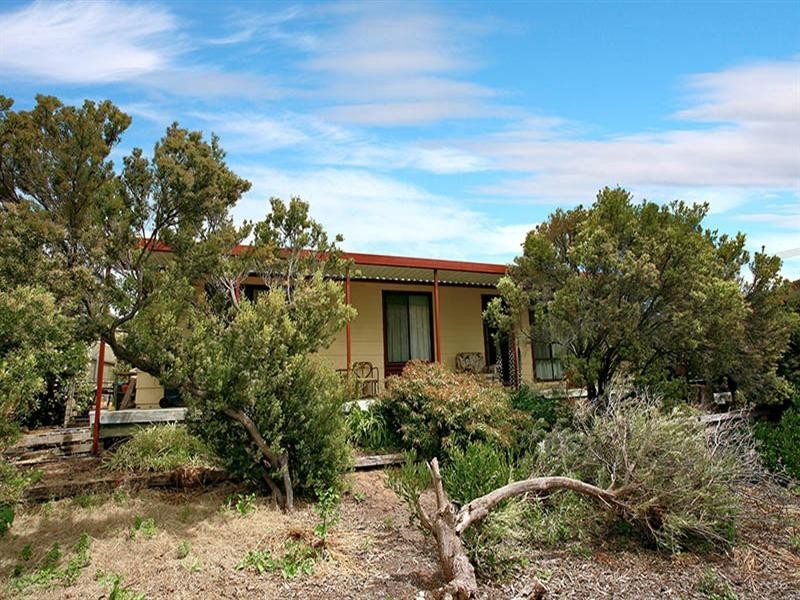 15 Aldam Avenue, Goolwa Beach SA 5214