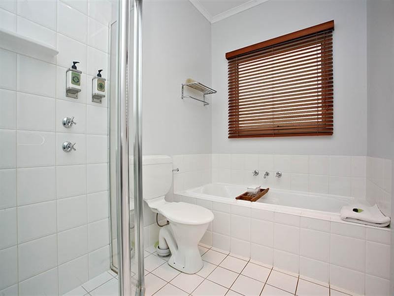 16 Mason Street, Port Elliot SA 5212