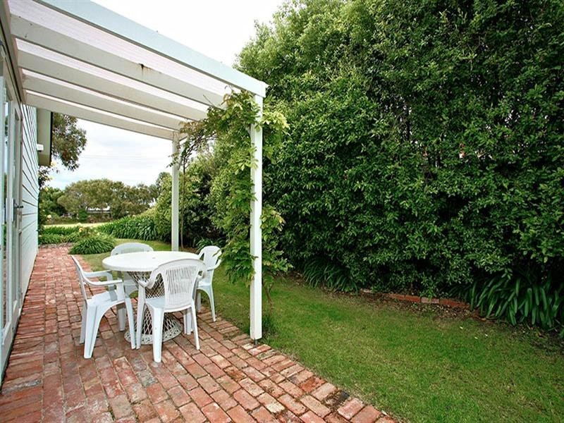 16 Mason Street, Port Elliot SA 5212
