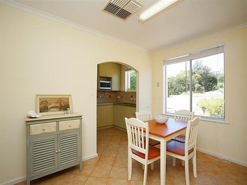 12 Seagull Avenue, Hayborough SA 5211