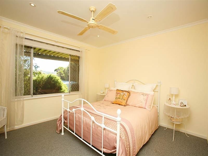 12 Seagull Avenue, Hayborough SA 5211