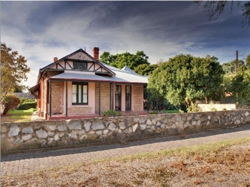 403 The Parade, Kensington Gardens SA 5068