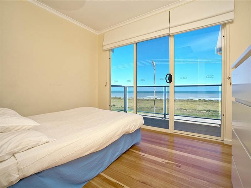 72 Esplanade, Middleton SA 5213