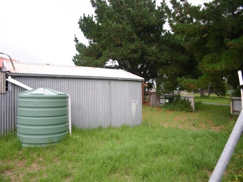 23 Captain Sturt Parade, Hindmarsh Island SA 5214
