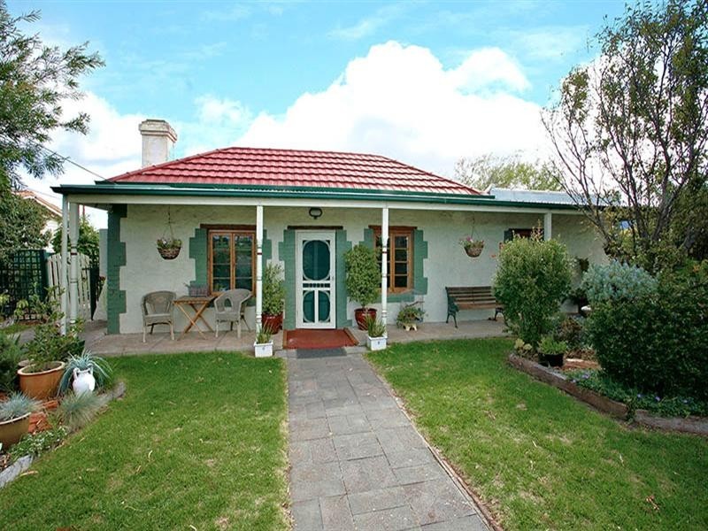 11 Blackfriars Road, Port Elliot SA 5212