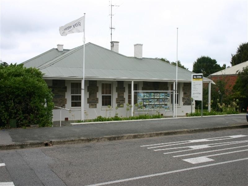 24 The Strand, Port Elliot SA 5212