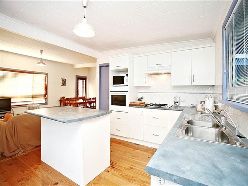 8 Dent Street, Goolwa Beach SA 5214