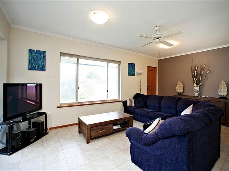 9 Ness Street, Goolwa Beach SA 5214