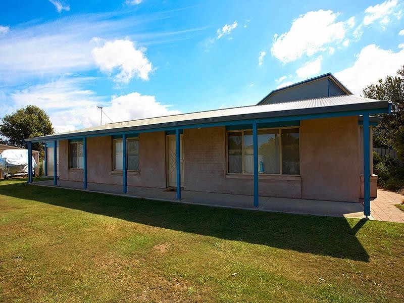 9 Ness Street, Goolwa Beach SA 5214