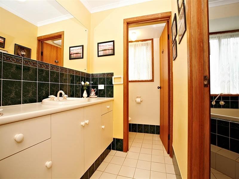 47 Peters Terrace, Mount Compass SA 5210