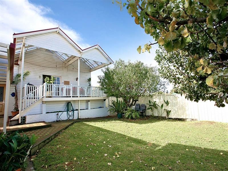 49 Seaview Road, Victor Harbor SA 5211