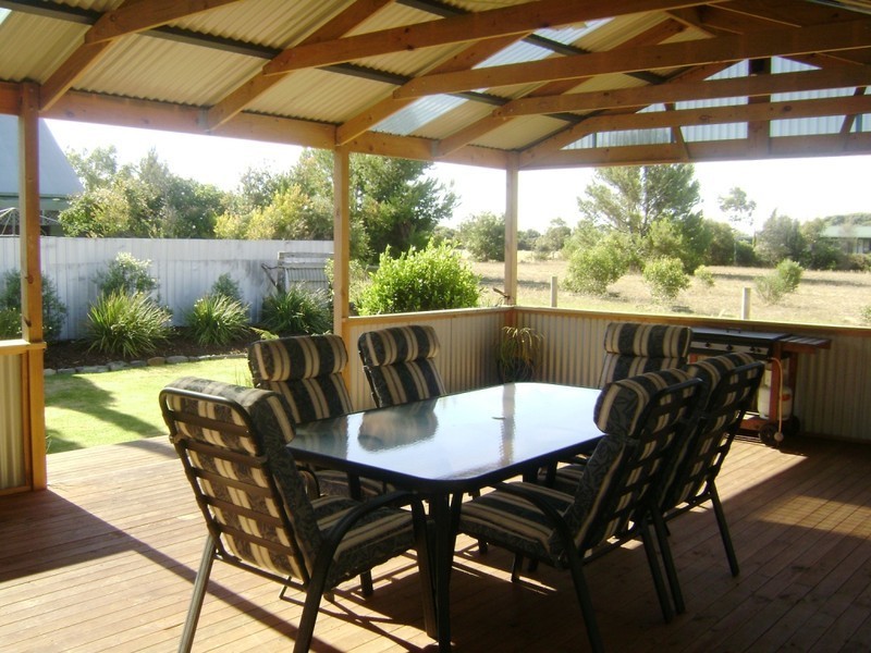 1 Saratoga Drive, Goolwa North SA 5214