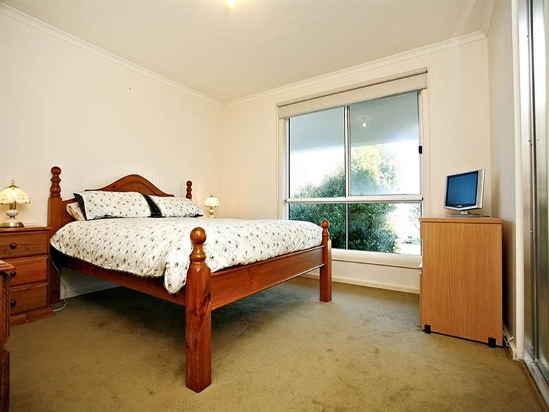 24 Cave Street, Goolwa Beach SA 5214